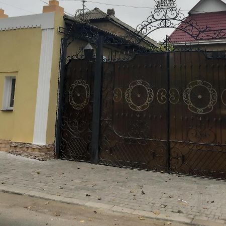 Новая Квартира Daire Odessa Dış mekan fotoğraf